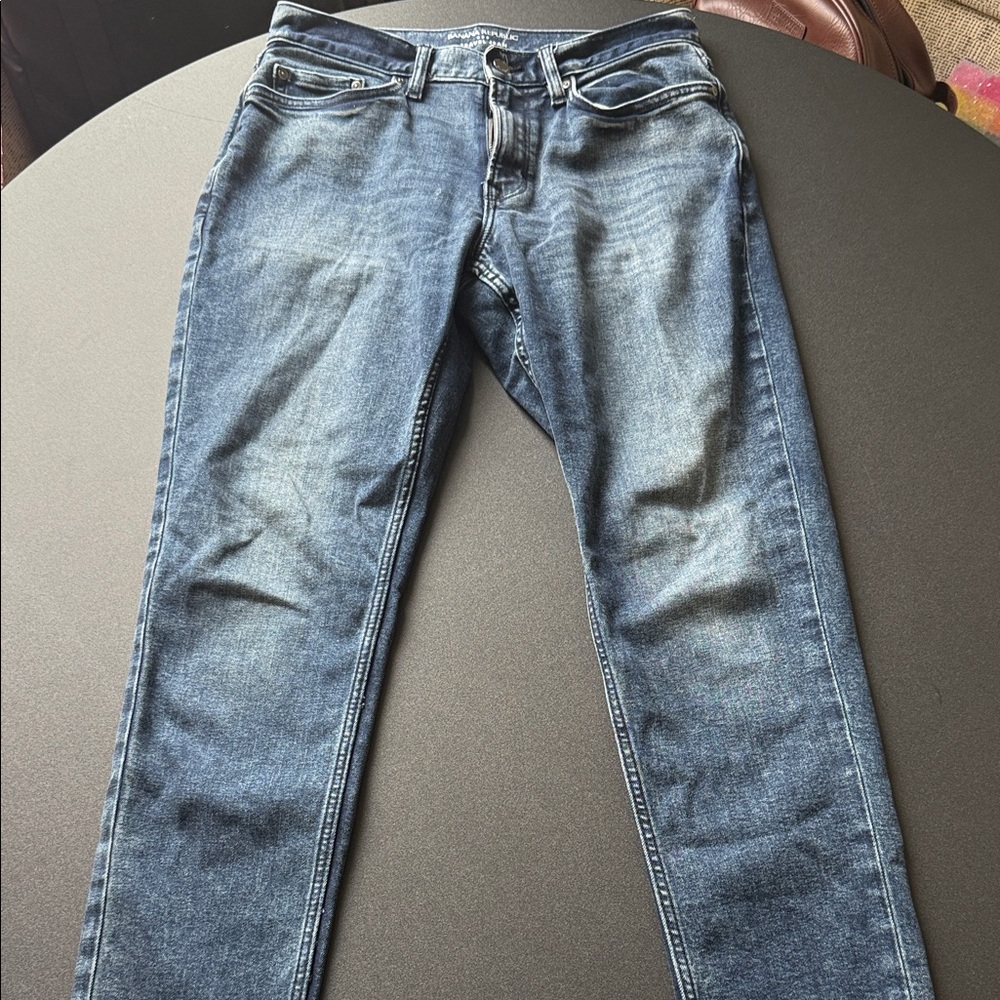 Banana Republic Men's Slim Straight Jeans - Washed Blue travel
